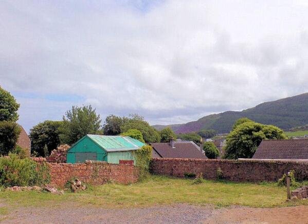 Land, in Gallowhill Road, £55,000