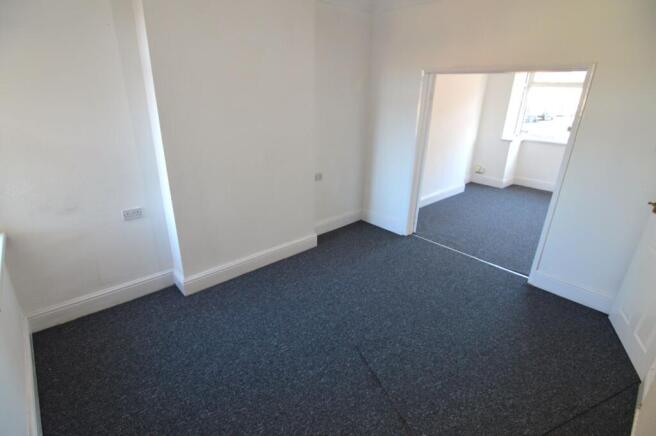 3 bed property, in Ladysmith Road, £60,000