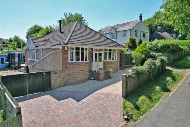 3 bed property, in Toweridge Lane, £500,000