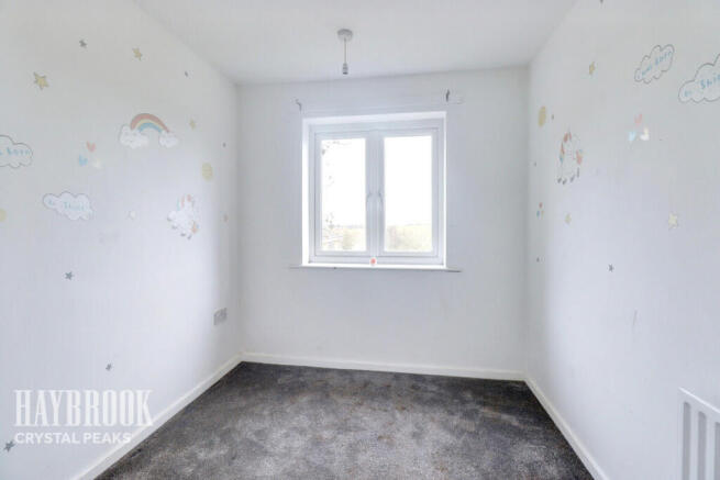 3 bed property, in Mansfield Road, £150,000