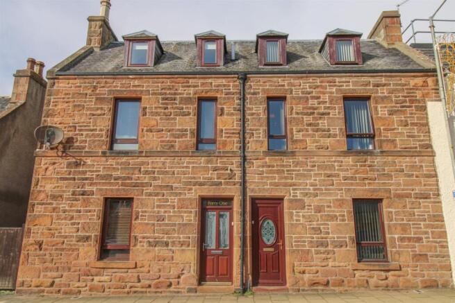 5 bed property, in 41A High Street, £175,000