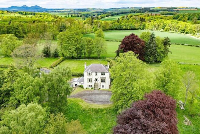 4 bed property, in Kelso, £850,000