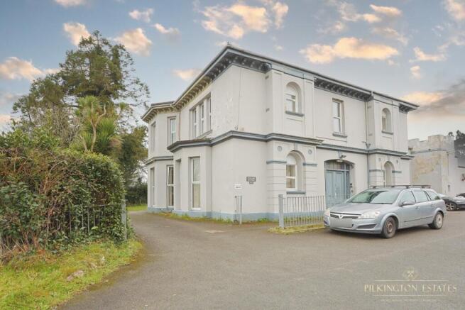 15 bed property, in Plymouth, £600,000