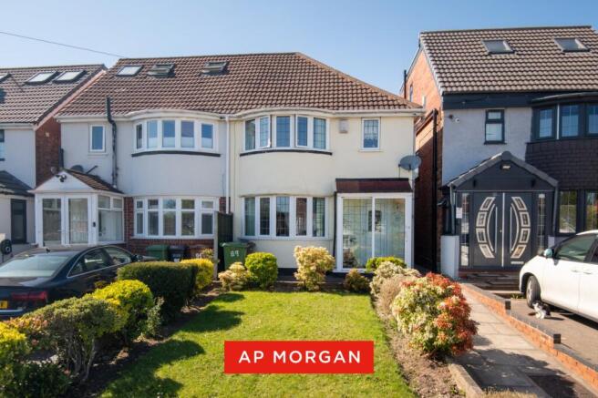 3 bed property, in Wagon Lane, £315,000
