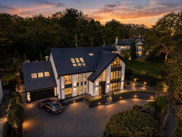 6 bed property, in Column Road, £2,200,000