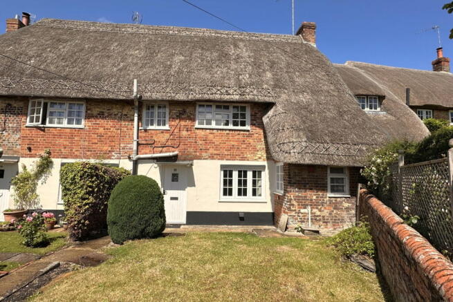 1 bed property, in The Street, £160,000