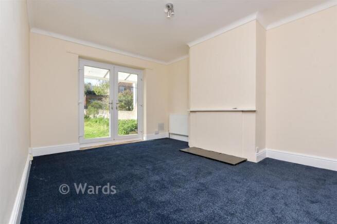 3 bed property, in Elms Vale Road, £230,000