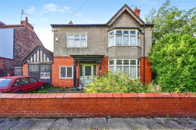 4 bed property, in Uppingham Road, £360,000