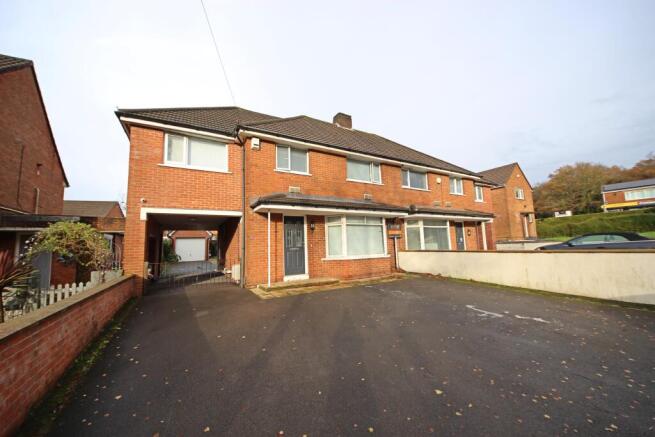 5 bed property, in Dolbery Road North, £310,000