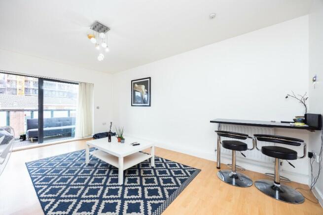 2 bed property, in Vandome Close, £360,000