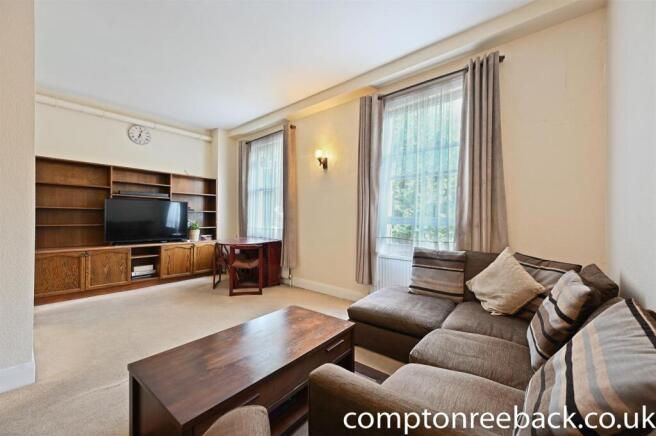 2 bed property, in Shirland Road, £450,000