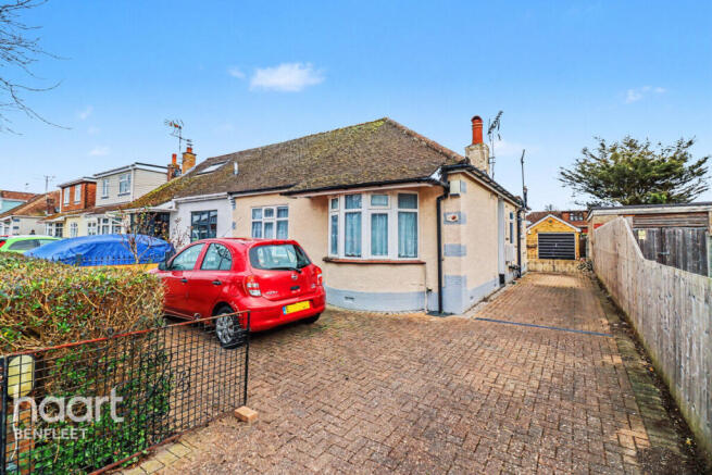 2 bed property, in Philmead Road, £350,000