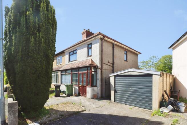 3 bed property, in Elmleigh Road, £270,000