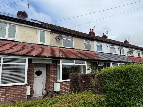 2 bed property, in 88 Glenbrook Road, £90,000