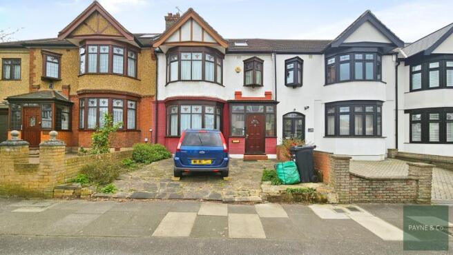 4 bed property, in Wanstead Lane, £685,000