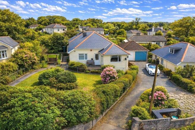 3 bed property, in Devon Tors Road, £425,000