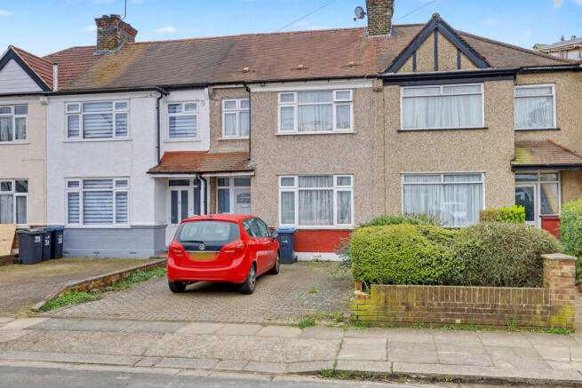 3 bed property, in Hazelwood Road, £500,000