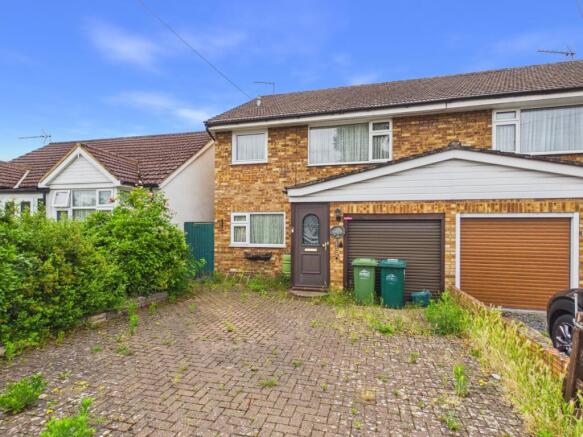 3 bed property, in Kingston Road, £515,000