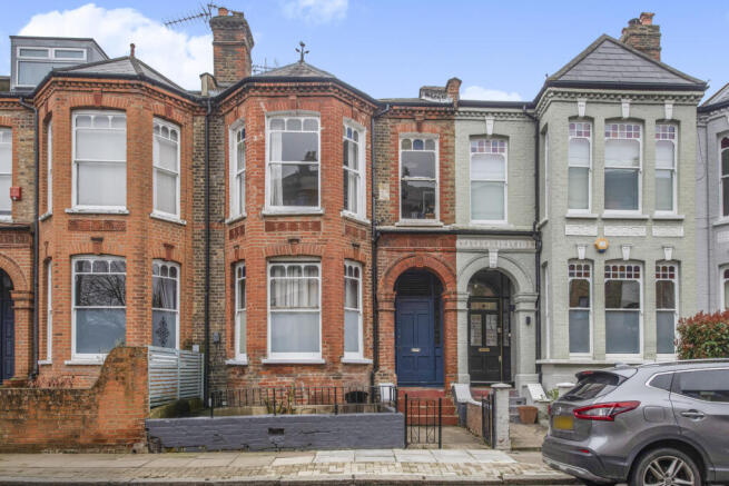 1 bed property, in Roseleigh Avenue, £299,999