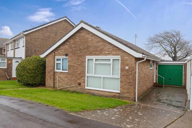 2 bed property, in Burrell Avenue, £335,000