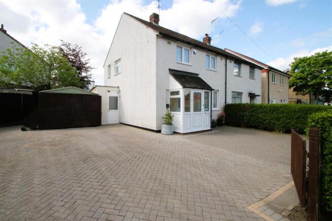 3 bed property, in Ludford Road, £239,000
