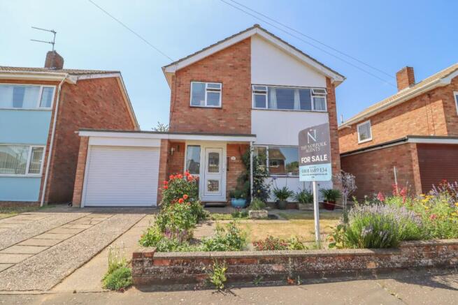 3 bed property, in Driftlands, £245,000