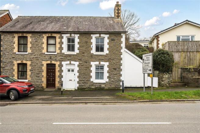 3 bed property, in West Street, £168,000