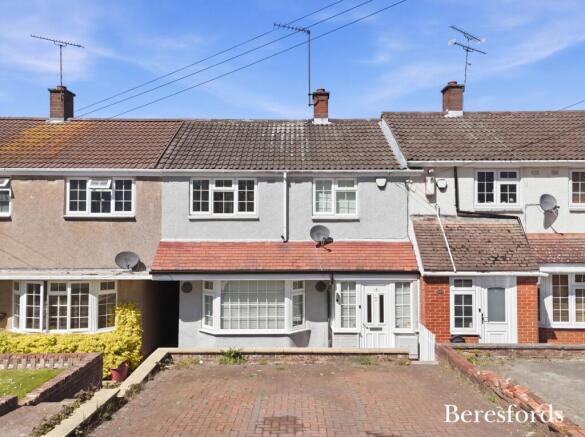 3 bed property, in Kelvedon Close, £425,000