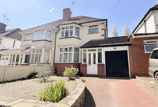 3 bed property, in Yardley Wood Road, £275,000
