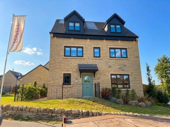 4 bed property, in The Grassington, £562,995