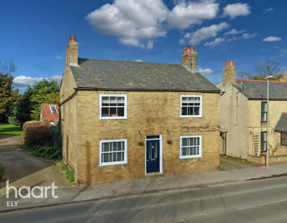 3 bed property, in High Street, £375,000
