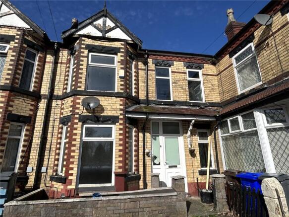 3 bed property, in Eastwood Avenue, £180,000