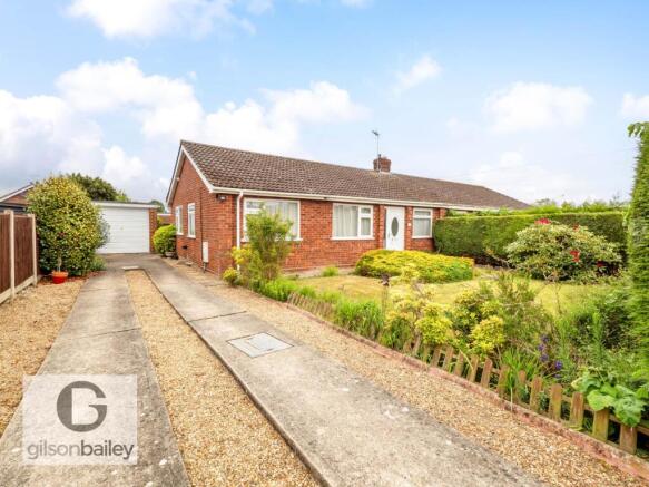 3 bed property, in Clarkson Road, £230,000