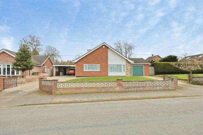 4 bed property, in Burgh Lane, £475,000