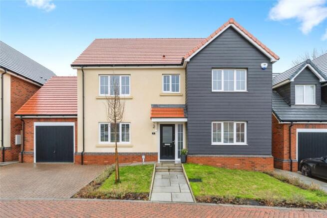 4 bed property, in Mortimer Road, £475,000