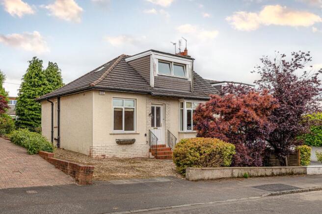 3 bed property, in Merryvale Avenue, £295,000