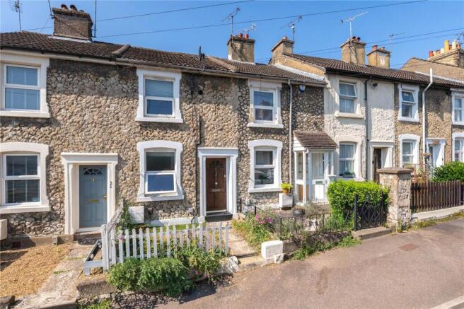 2 bed property, in Whitmore Street, £250,000