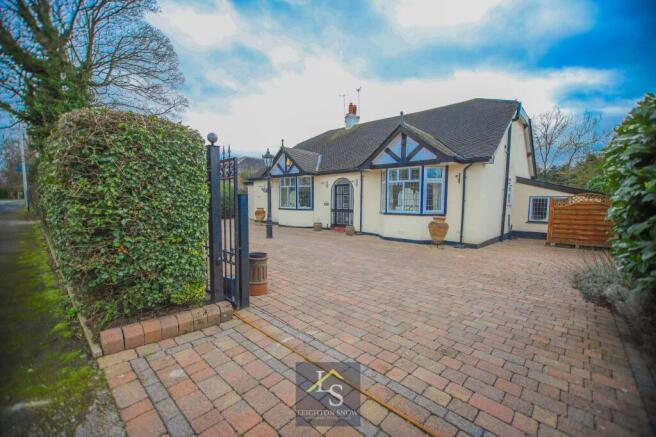 2 bed property, in Linney Road, £750,000