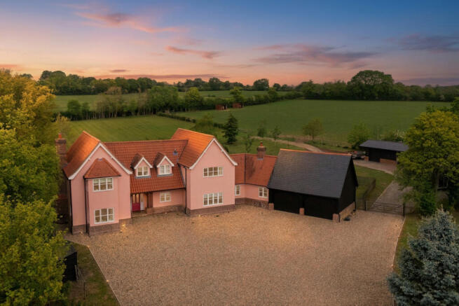 4 bed property, in Fen Lane, £1,250,000