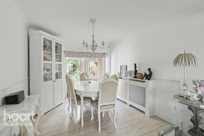 3 bed property, in Marston Road, £600,000