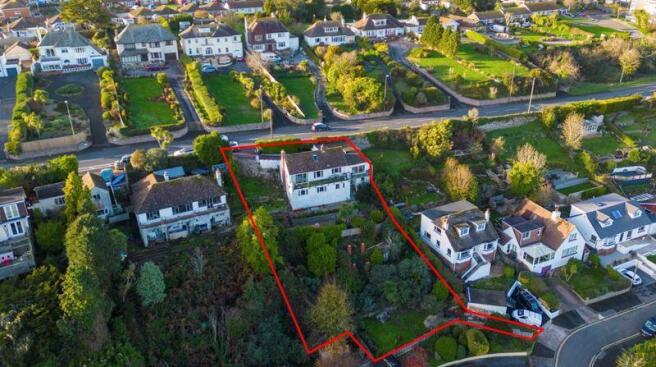 5 bed property, in Dartmouth Road, £825,000