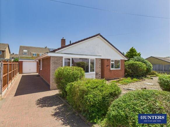3 bed property, in 15 Acredale Road, £258,000
