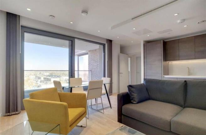 1 bed property, in Onyx, £800,000