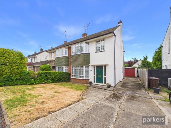 3 bed property, in Tennyson Road, £415,000