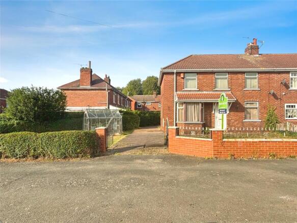 3 bed property, in Princes Square, £160,000
