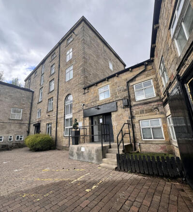 Studio, in Rivermill Court, £60,000