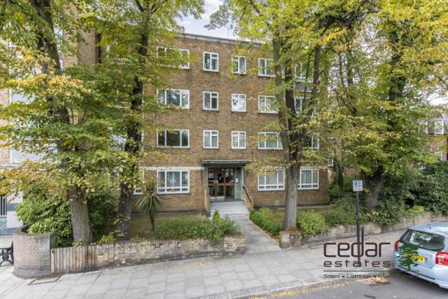 2 bed property, in 27-31 Fairfax Road, £750,000