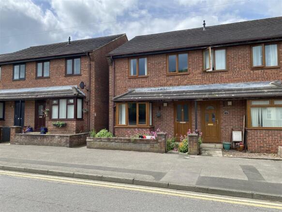 3 bed property, in 34 Roman Road, £175,000