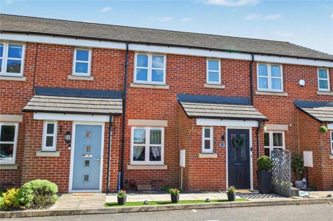 3 bed property, in Skipton Close, £215,000