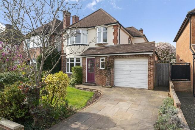 3 bed property, in Eastmont Road, £1,000,000
